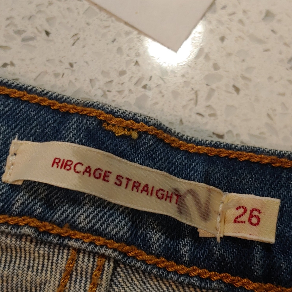 Levi's Premium RIBCAGE STRAIGHT ANKLE JEANS - Picture 5 of 11